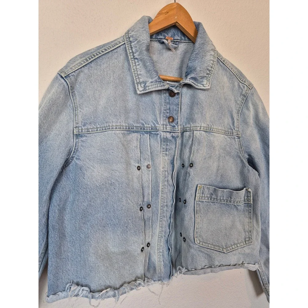 Free People Jasmine Denim Jacket Light Cropped Raw Hem Blue Size Small - Picture 3 of 9